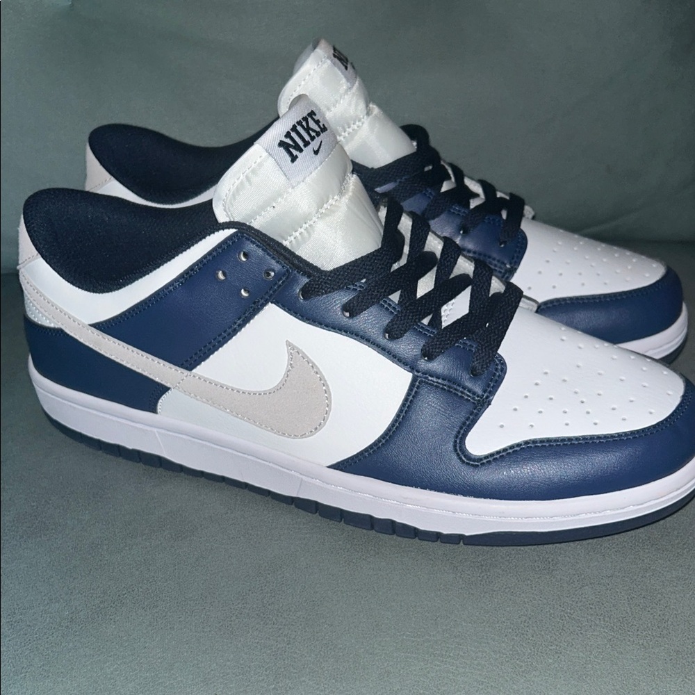 NIKE Men’s Size 12 Dunk Low "Midnight Navy/Lt Smoke Grey" sneakers 👟 NWOT
